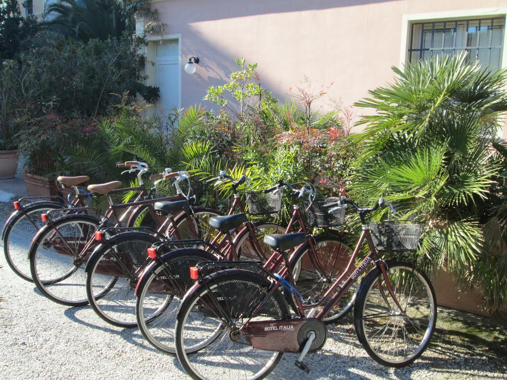 Hotel Italia Marina di Massa Exterior photo